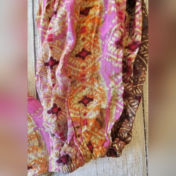 Savanna Jane Size Large Rayon V-neck Flowy Long Sleeve Top. Tribal Print - Picture 6 of 9